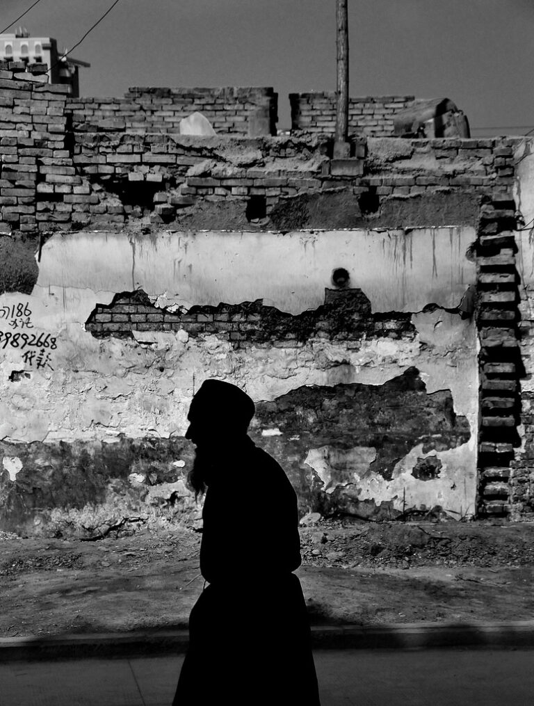 Adem yoq (“se ne sono andati tutti”): la repressione degli Uiguri nella regione dello Xinjiang