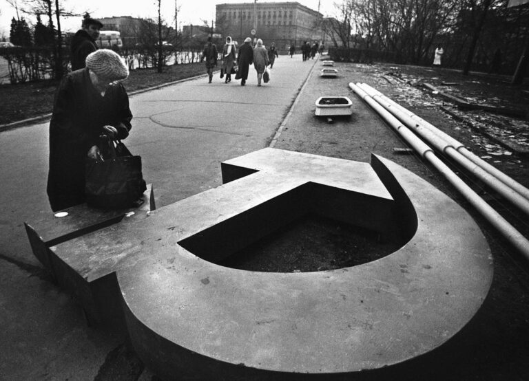 La democratizzazione interrotta del mondo ex sovietico.