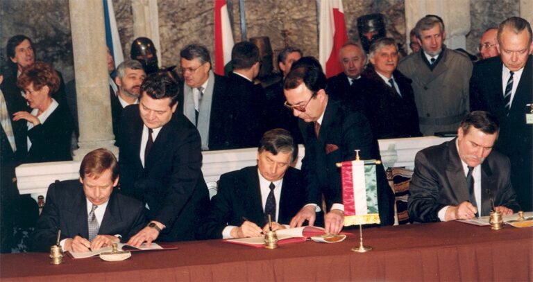 La democratizzazione interrotta del mondo ex sovietico: Polonia e Ungheria