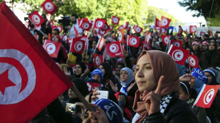 Una discussione sulla Tunisia dieci anni dopo la rivoluzione