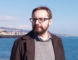 Raffaele Mauriello è Assistant Professor presso la Facoltà di Letteratura Persiana e Lingue Straniere, Università Allameh Tabataba'i, Teheran (Iran), e docente invitato al Master in Geopolitica e Sicurezza Globale presso la Sapienza, Università di Roma. In precedenza, è stato Postdoctoral Research Fellow presso la Faculty of World Studies, University of Tehran (2015-2017).