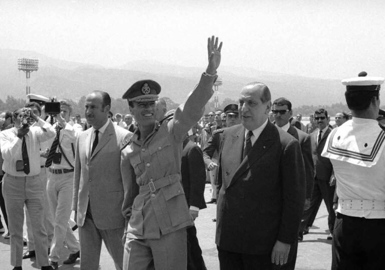 15 gennaio 1970 – Mu’ammar Gheddafi viene proclamato premier della Libia.