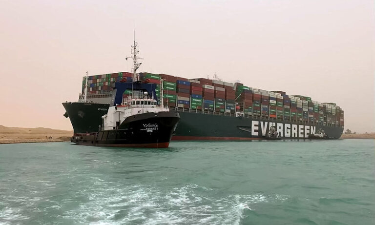 Il blocco del Canale di Suez