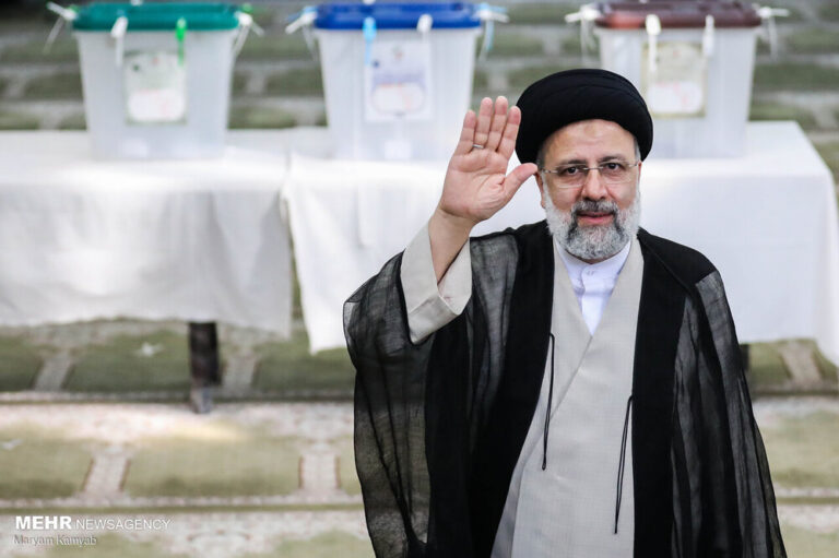 Elezioni Iran: Rezaei, Hemmati, Qazizadeh si congratulano con Raeisi