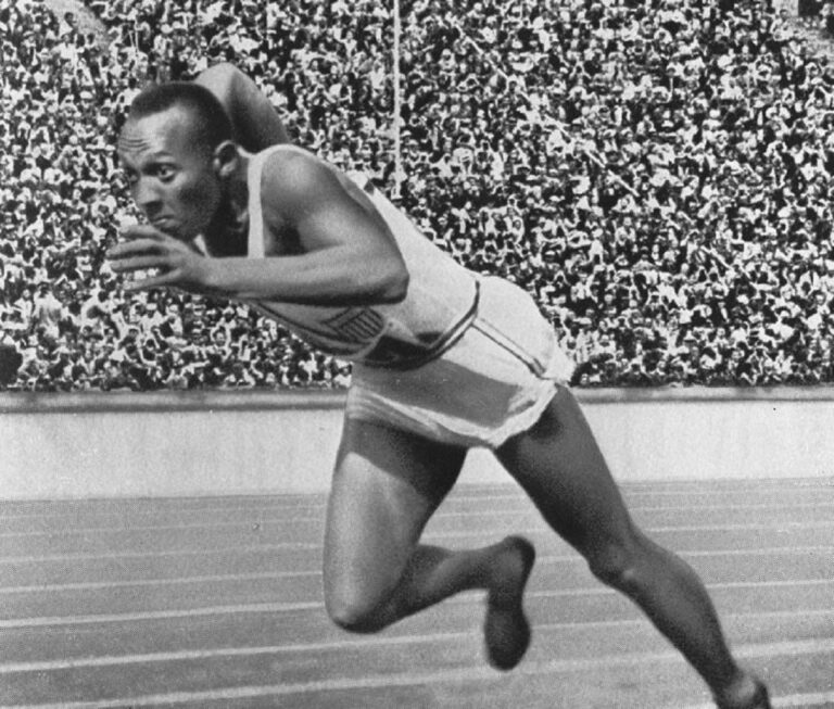 Jesse Owens, l’atleta olimpico che ha umiliato il nazismo