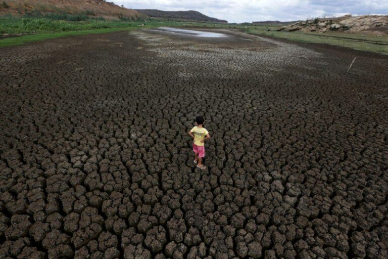 Nessun posto dove scappare. L’Ipcc: “Il riscaldamento globale è pericolosamente vicino all’essere fuori controllo.” Ed è colpa nostra.