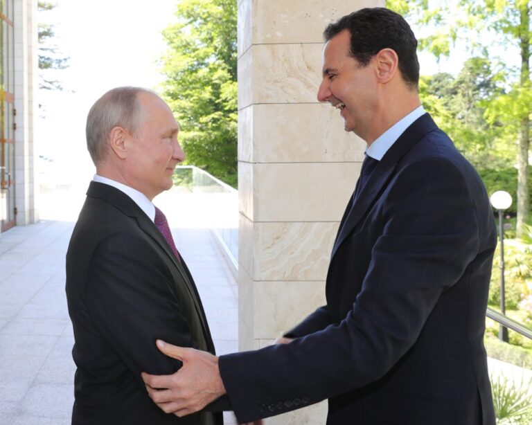 Assad vola a Mosca: Un meeting inaspettato