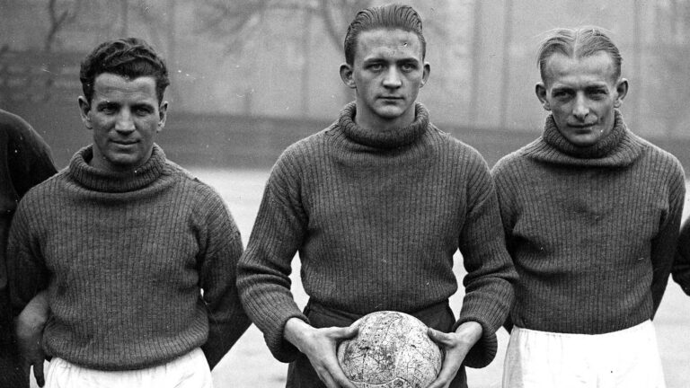 “Il Mozart del calcio, che sembrava di carta velina e invece era di acciaio”: Matthias Sindelar e il rifiuto di giocare nella Germania nazista