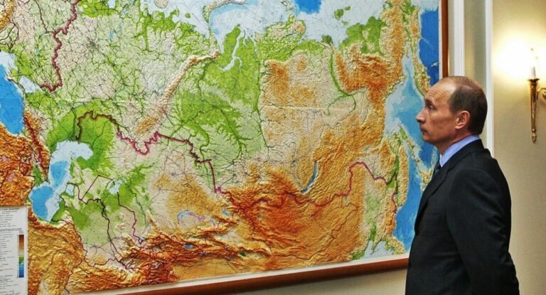 Russia: alla ricerca della Potenza perduta
