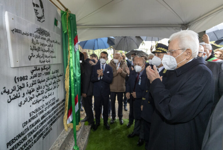 Algeria: dedicata una targa ad Enrico Mattei