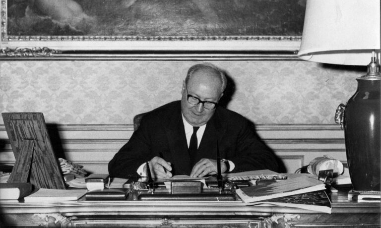 Giuseppe Saragat il primo socialista al Quirinale