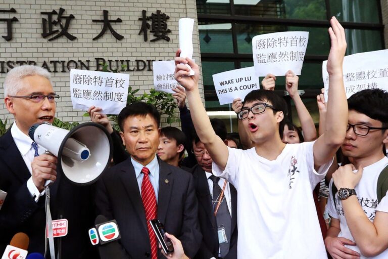 Dimenticare Tienanmen, la conversione delle università di Hong Kong
