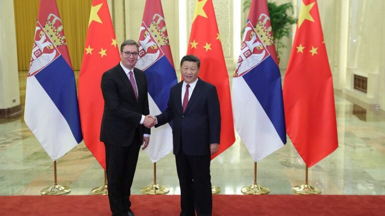 La Serbia al bivio tra Cina e Russia: nuove tensioni nei Balcani?