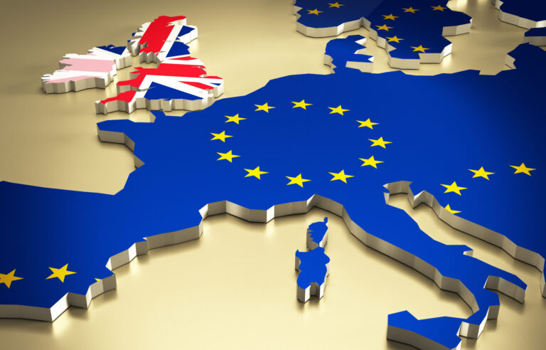 L’Italia del post-BREXIT: un piede in due scarpe
