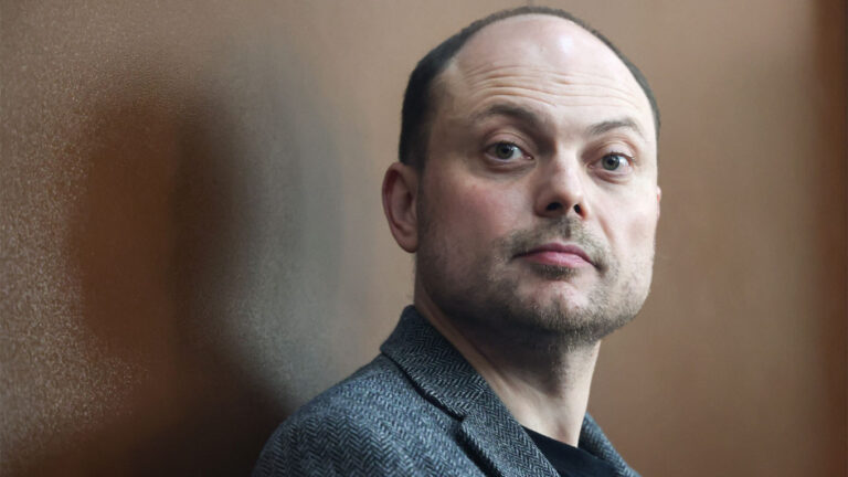 Londra sanziona agenti dell’FSB e investigatori russi dietro l’arresto del cittadino russo-britannico Vladimir Kara-Murza