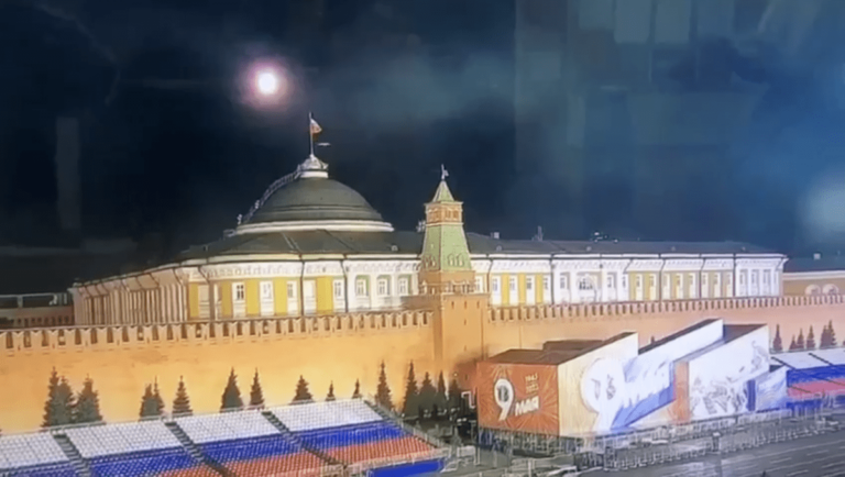 Attacco di droni al Cremlino, Putin illeso