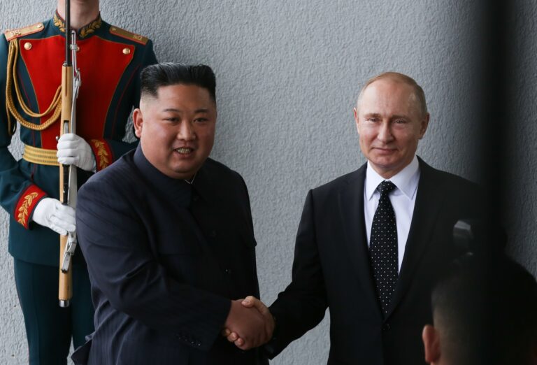 Putin vola per la prima volta dopo 24 anni in Corea del Nord