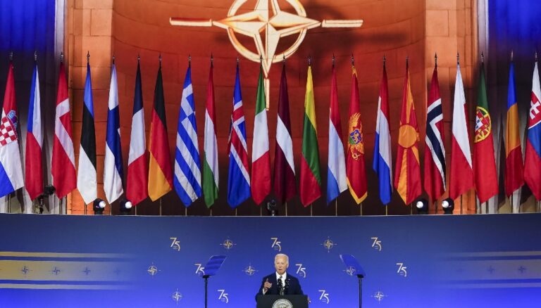 Biden: “L’Ucraina fermerà Putin”