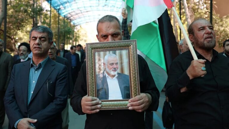 L’Iran ritarda il suo attacco contro Israele