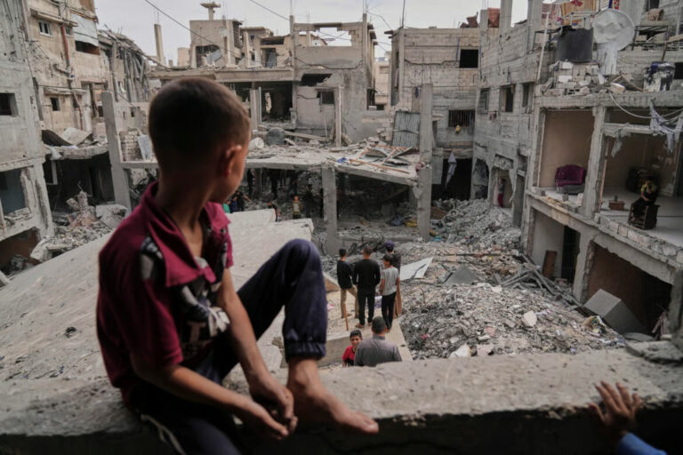 Gaza sotto assedio: Israele intensifica l’offensiva, Trump riconosce la crisi ma non ferma l’escalation