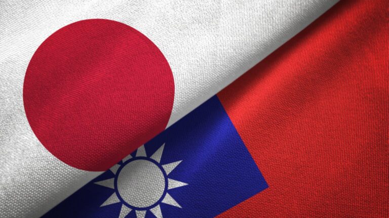 Il Giappone tra USA e Cina