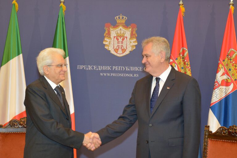 Belgrado, 25/05/2015 (I mandato) Il Presidente Sergio Mattarella con il Presidente della Repubblica di Serbia, Tomislav Nikolic in occasione della visita ufficiale