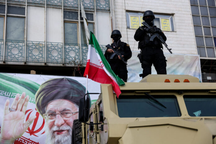 People gather in support. of Iran's new supreme leader Mojtaba Khamenei, in TehranAutore: Majid Asgaripour