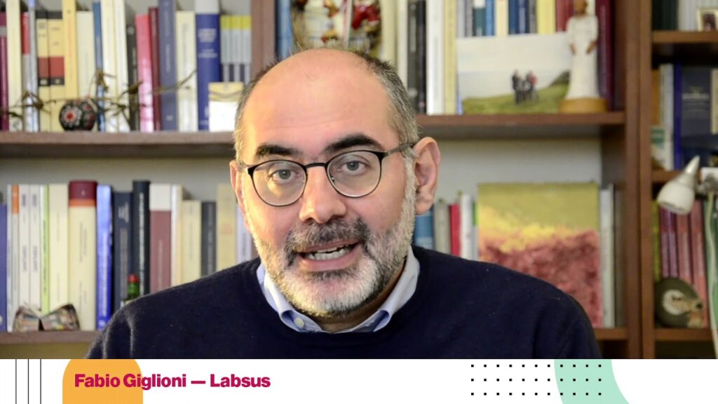 Fabio Giglioni, ordinario di Diritto amministrativo nella facoltà di Scienze Politiche della Sapienza Università di Roma.
