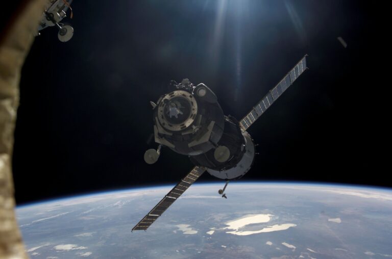 Lo spazio extra-atmosferico come area di competizione privata