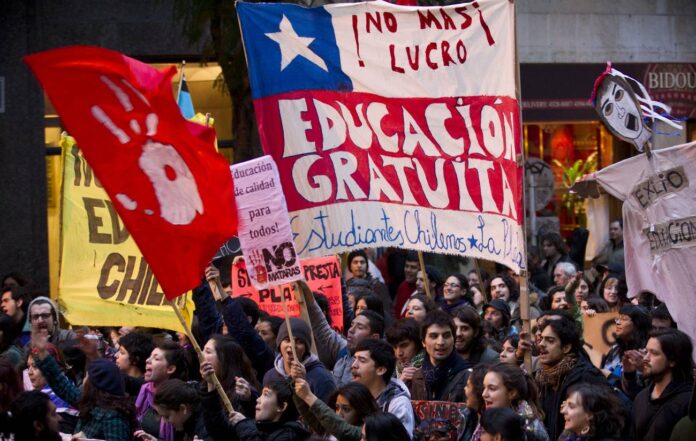 Vent’anni dalla Revolución Pingüina in Cile Vent’anni dalla Revolución Pingüina in Cile